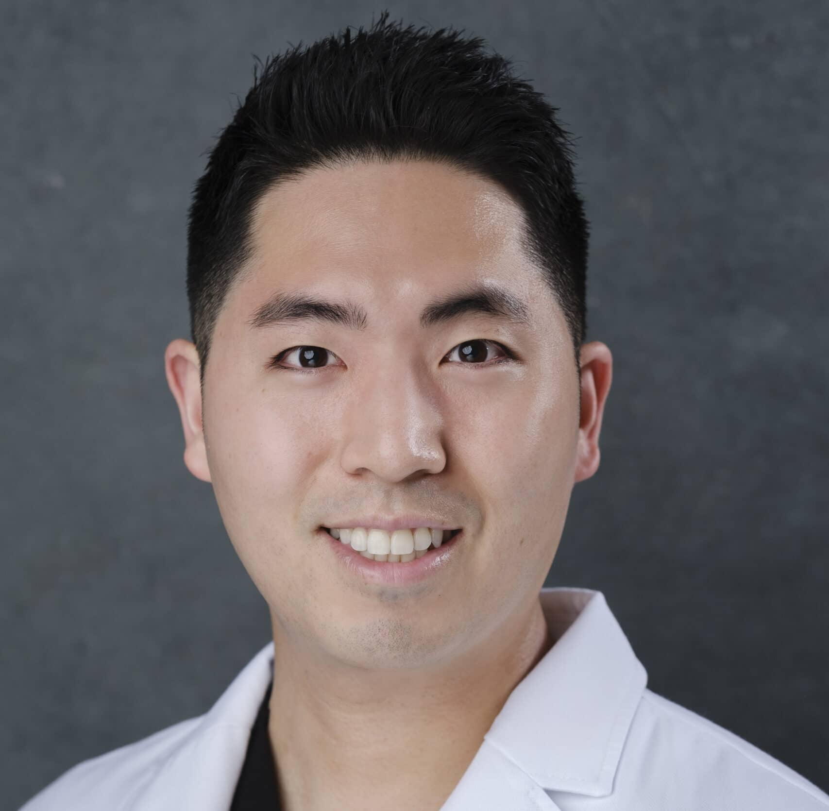 Dr. Marc Eun